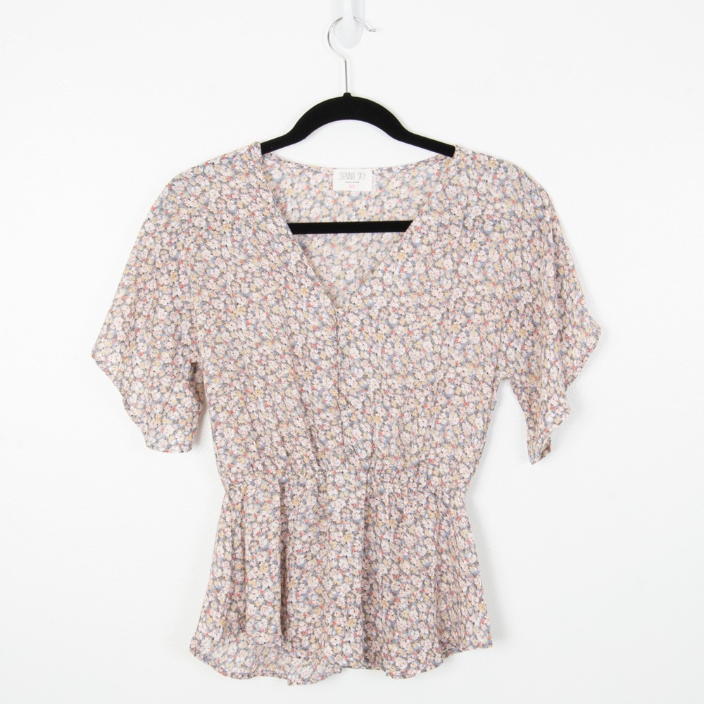 NWOT Sienna Sky Floral Print Half Button Down Blouse - Picture 2 of 9